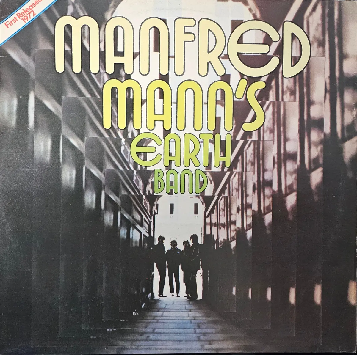 Manfred Mann's Earth Band- Manfred Mann's Earth Band (1977 Uk Reissue) 1