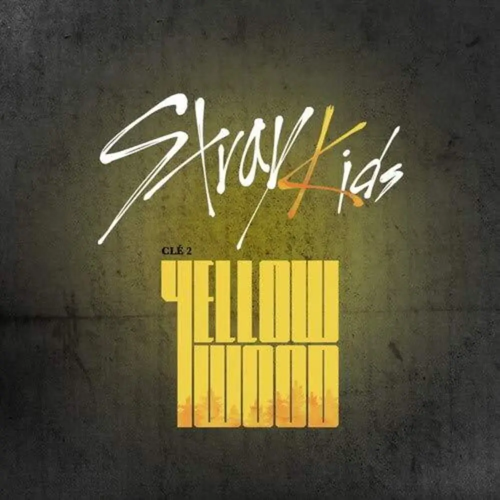 Stray Kids- Cle 2: Yellow Wood (Random Cover) (Incl. Photo Book + 3 X Qr Photocards) (Cd) 1