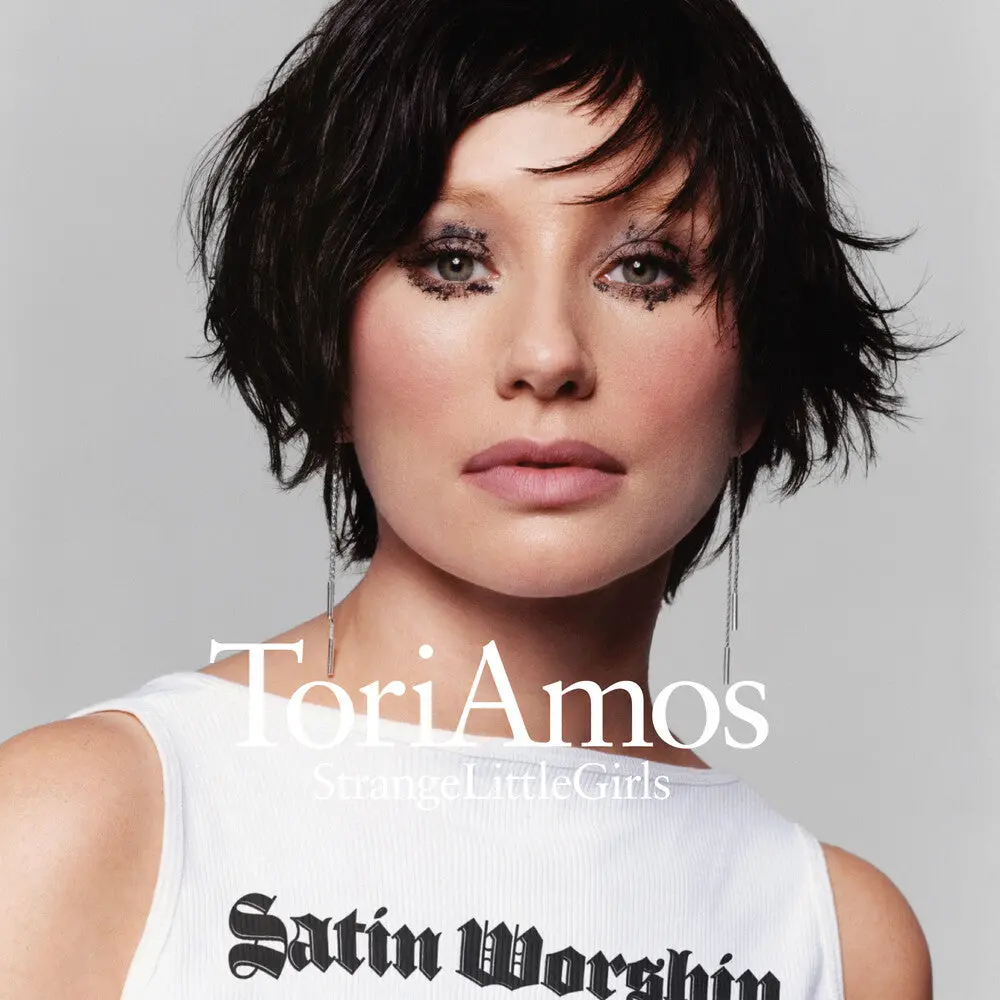 Tori Amos- Strange Little Girls [Strange Little Girl Version] 1