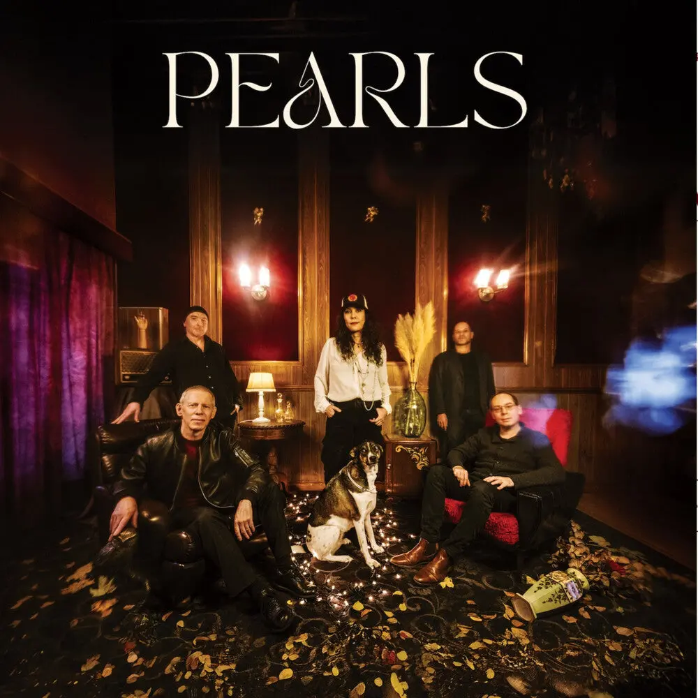 Pearls- Pearls (Preorder) 1