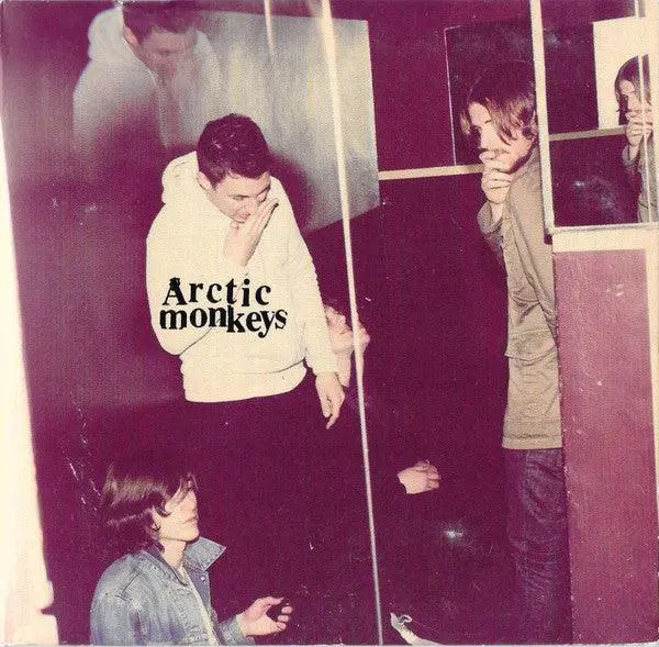 Arctic Monkeys- Humbug 1